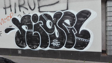 Graffiti Wall in Köln - Photo by bocat - Nigel