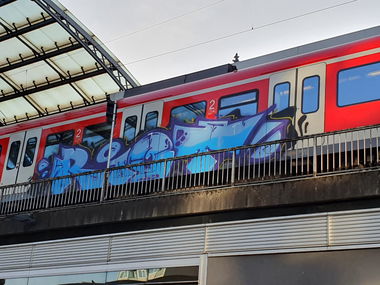 Graffiti Train in Köln - Photo by bocat - RIOT (2019)