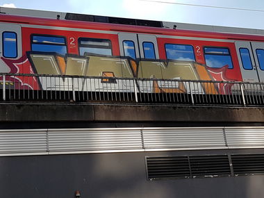 Graffiti Train in Köln - Photo by bocat - VOM (2018)