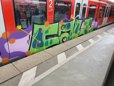 Graffiti Train in Köln - Photo by bocat - CALL (2019)