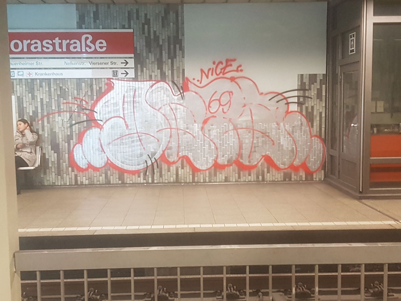 Graffiti Bombing in Köln - Photo by bocat - DATA (2018)