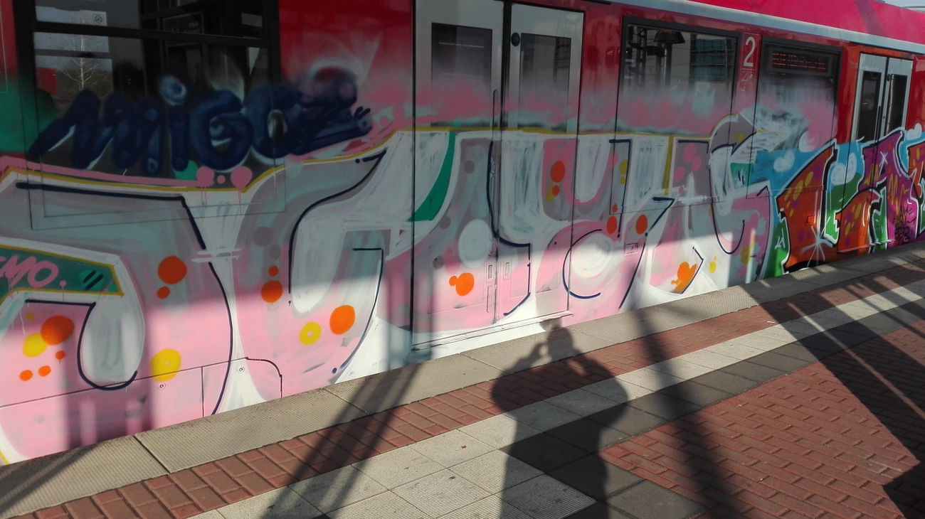 Graffiti Train in Köln - Photo by bocat - Hosa (2017)