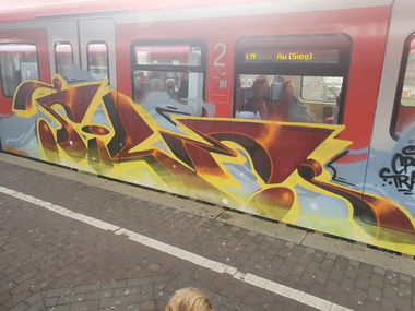 Graffiti Train in Köln - Photo by bocat - SILE (2020)