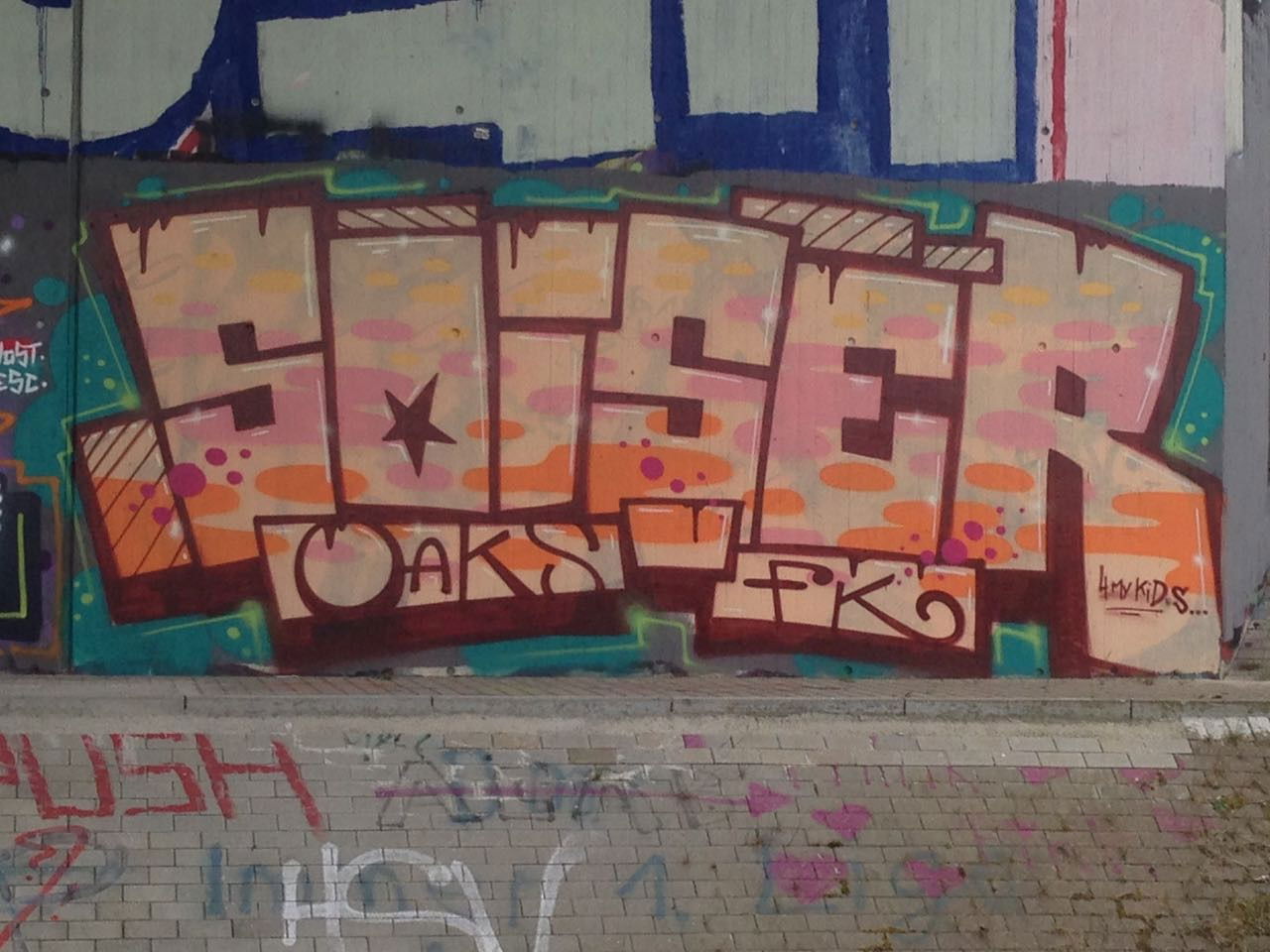 Graffiti Wall in Hamburg - Photo by bocat - Soiser (2017)