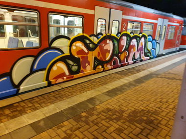 Graffiti Train in Köln - Photo by bocat - Foim (2019)