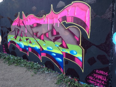 Graffiti Wall - Photo by bocat - tach, köln, braunsfeld