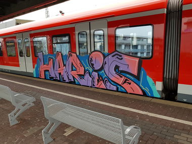 Graffiti Train in Köln - Photo by bocat - HARIS (2018)