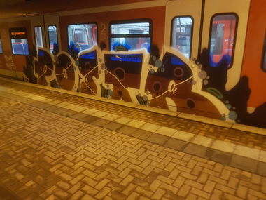Graffiti Train in Köln - Photo by bocat - POSTR (2018)