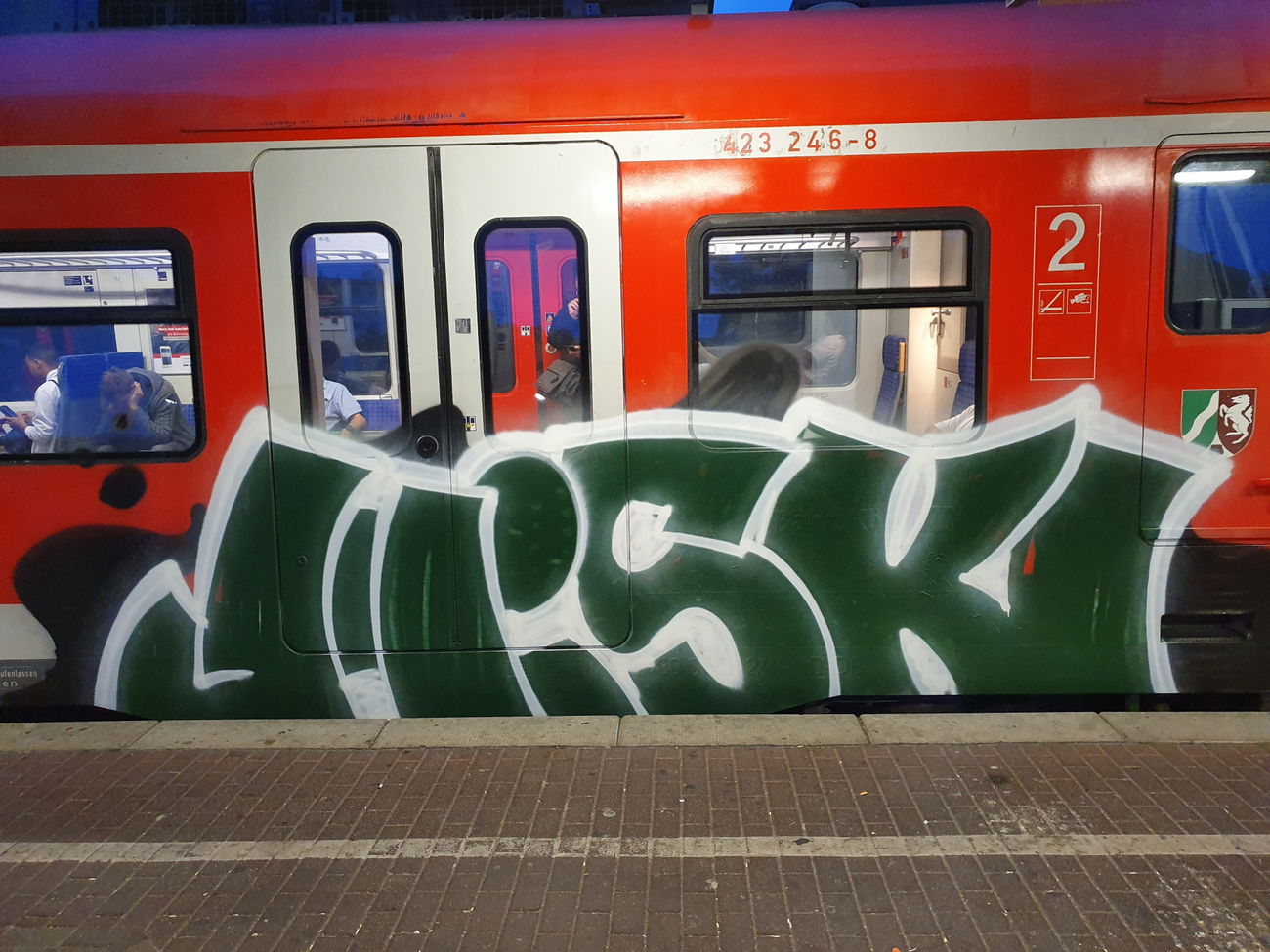 Graffiti Train in Köln - Photo by bocat - HISK (2019)