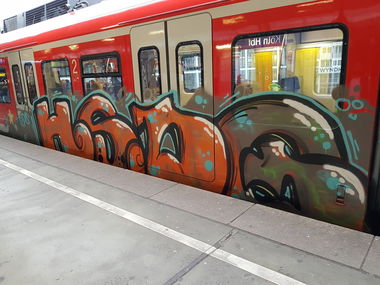Graffiti Train in Köln - Photo by bocat - HSDG (2018)