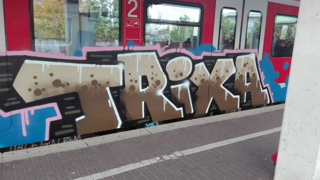 Graffiti Train in Köln - Photo by bocat - Trixa (2017)