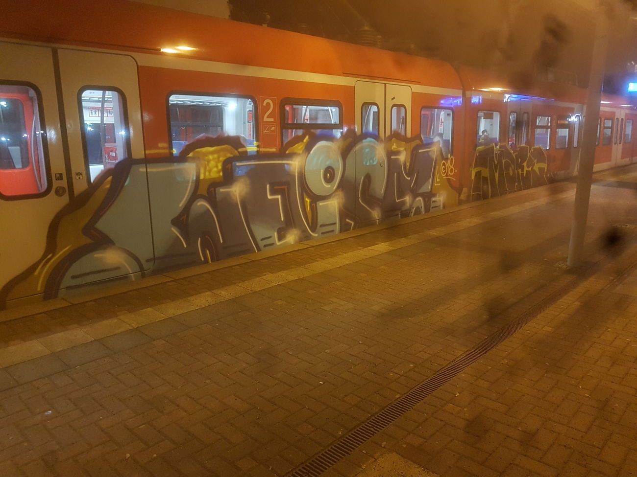 Graffiti Train in Köln - Photo by bocat - WEISE (2018)