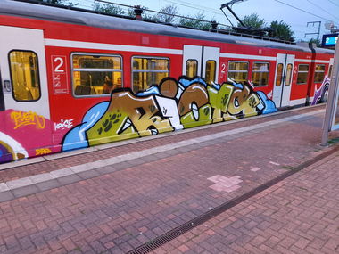 Graffiti Train in Köln - Photo by bocat - RIOTS (2019)