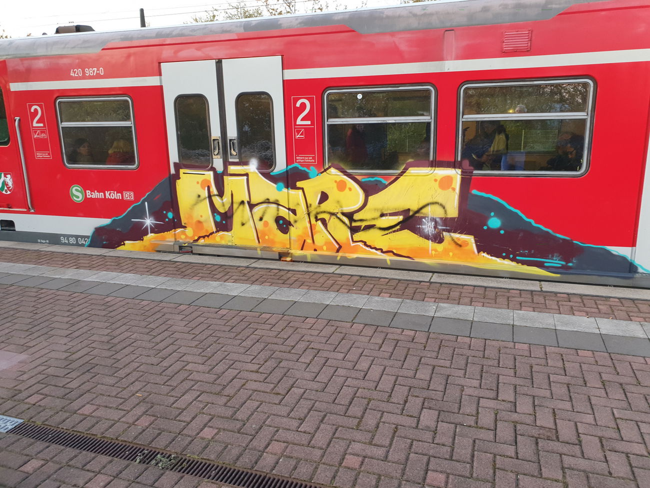 Graffiti Train in Köln - Photo by bocat - MARE (2019)