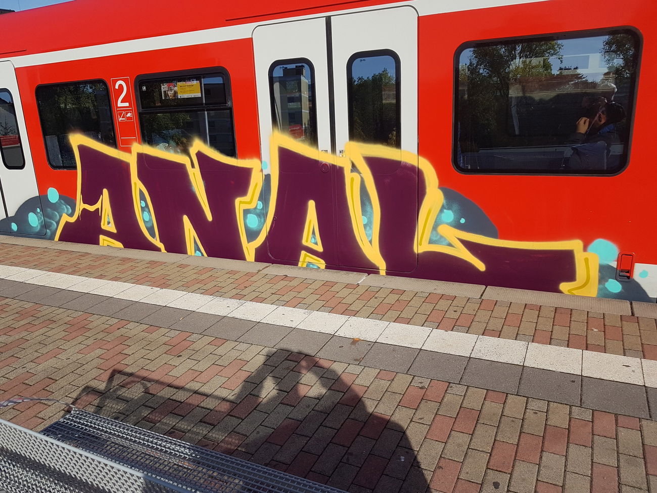 Graffiti Train in Köln - Photo by bocat - ANAL (2018)