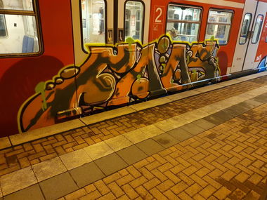 Graffiti Train in Köln - Photo by bocat - FAOS (2019)