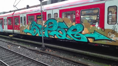 Graffiti Train in Köln - Photo by bocat - SUPOE (2017)