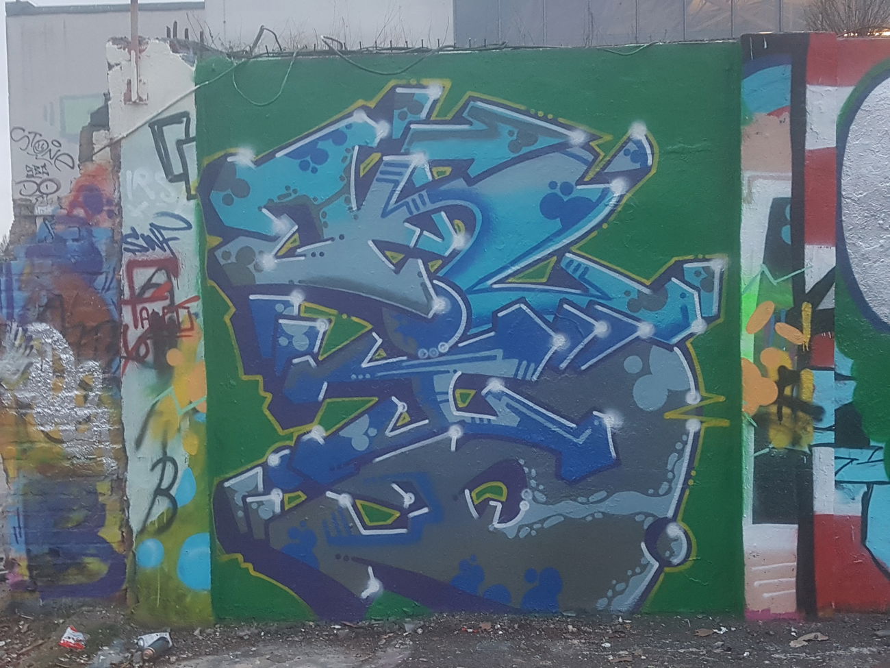 Graffiti Wall in Köln - Photo by bocat - KID (2018)