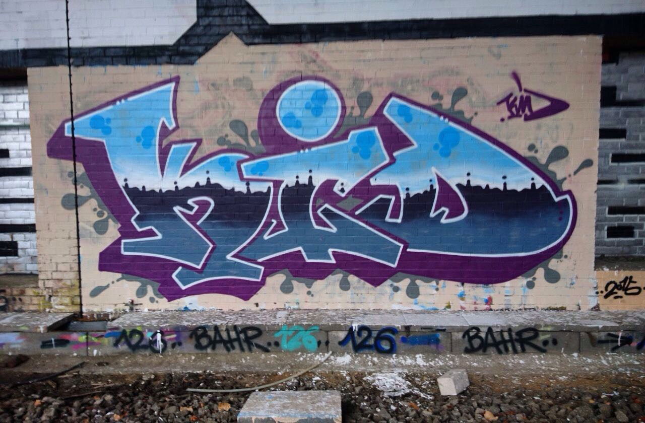 Graffiti Bombing - Photo by bocat - KID (2017)