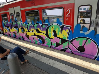 Graffiti Train in Köln - Photo by bocat - KRISE (2018)