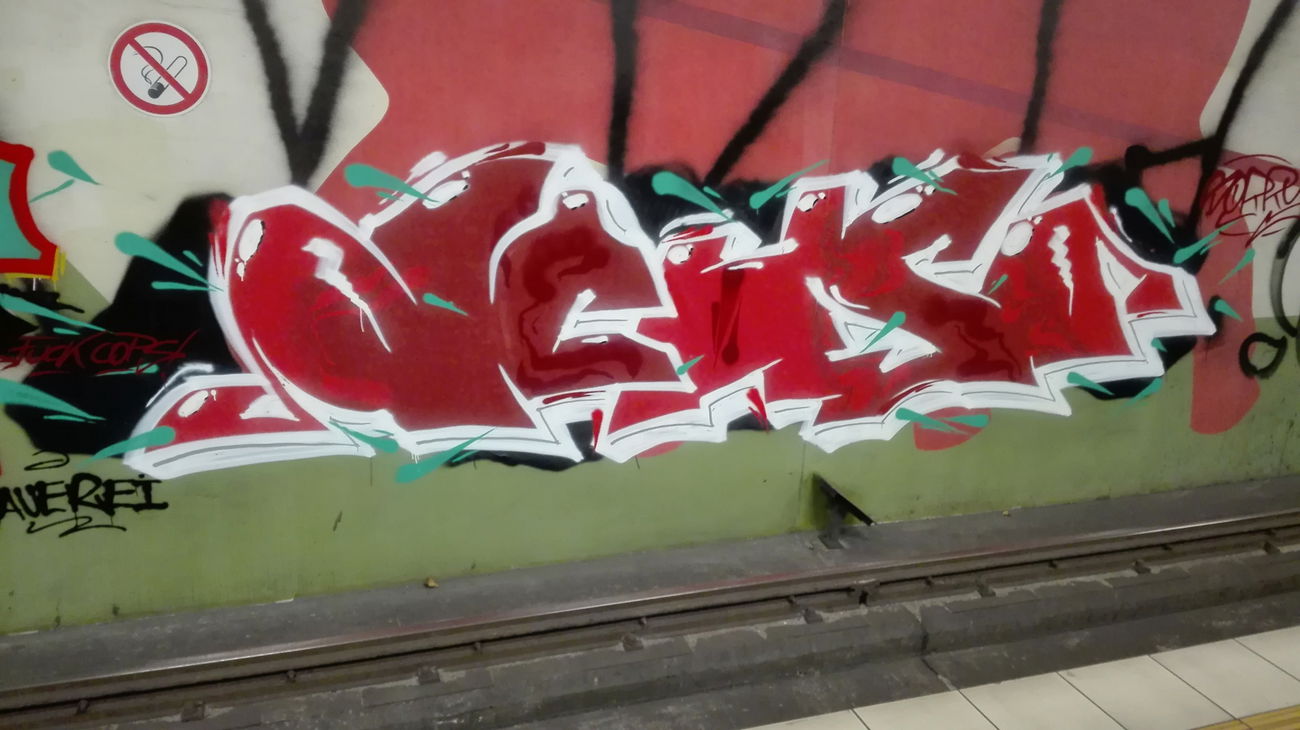 Graffiti Bombing in Köln - Photo by bocat - ACHSO (2017)