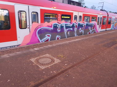 Graffiti Train in Köln - Photo by bocat - HACF (2020)