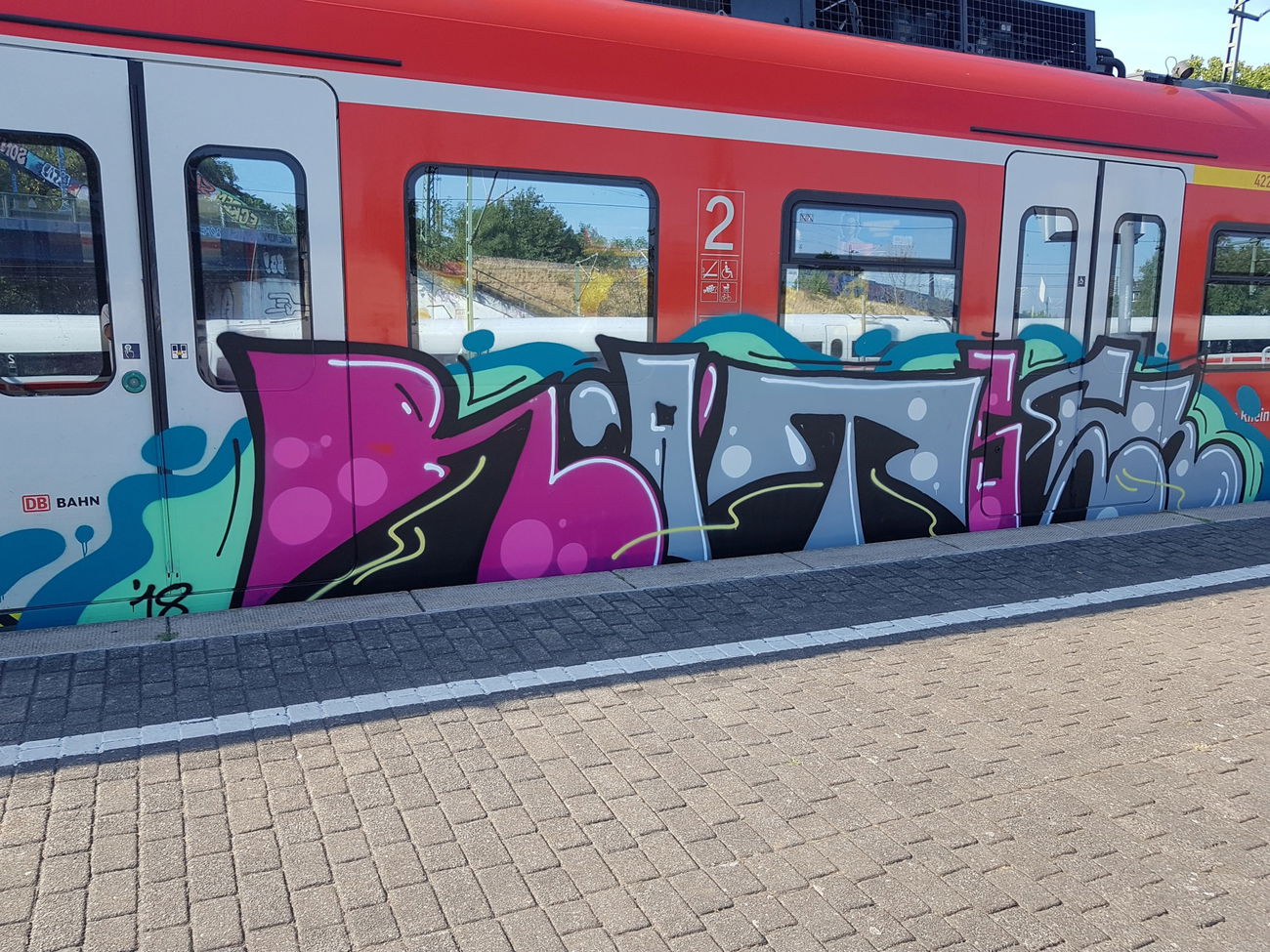 Graffiti Train in Köln - Photo by bocat - RÄTSEL (2018)