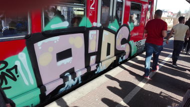 Graffiti Train - Photo by bocat - Aios (2017)