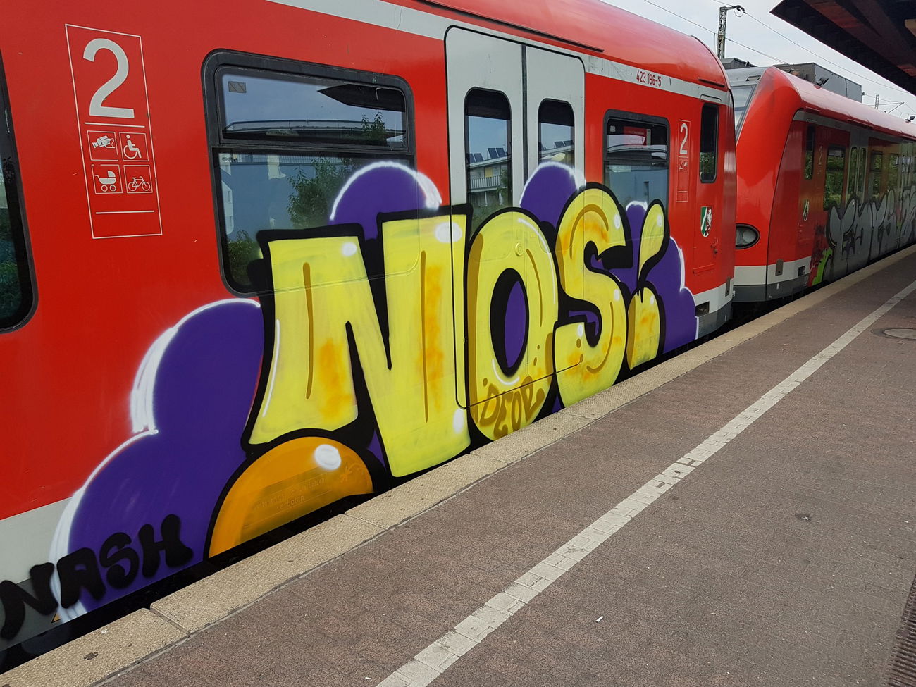 Graffiti Train in Köln - Photo by bocat - NOS (2018)