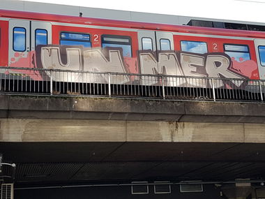 Graffiti Train in Köln - Photo by bocat - UM, /, MER (2018)