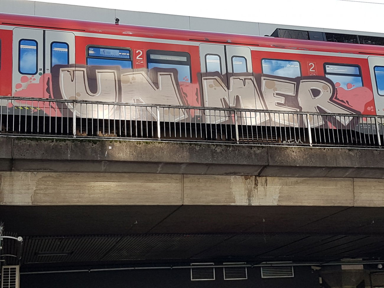 Graffiti Train in Köln - Photo by bocat - UM, /, MER (2018)