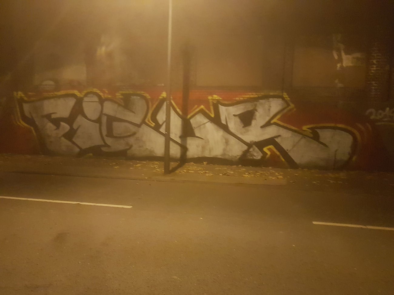 Graffiti Bombing in Köln - Photo by bocat - FIGUR