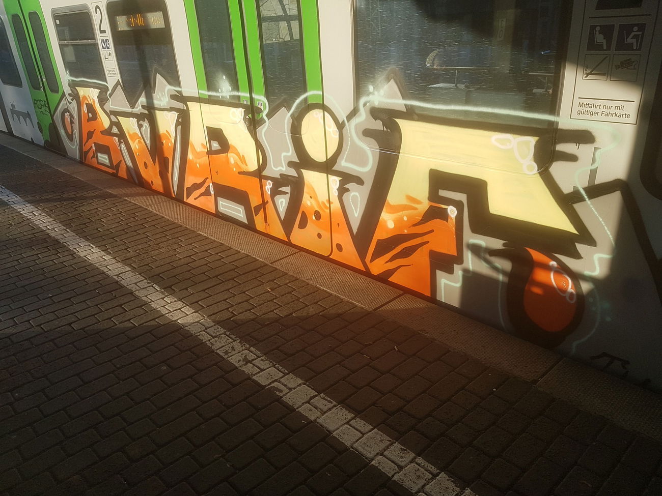 Graffiti Train in Köln - Photo by bocat - BVBFI (2018)