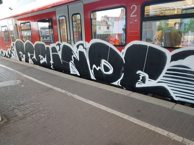 Graffiti Train in Köln - Photo by bocat - FREUNDE (2018)