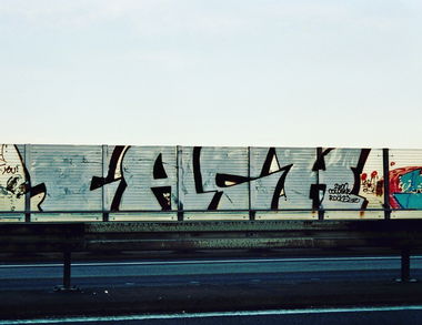 Graffiti Bombing in Köln - Photo by bocat - TACH (1999)