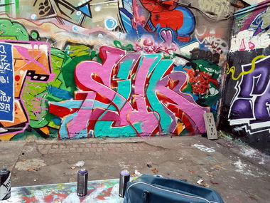 Graffiti Wall in Köln - Photo by bocat - SLIK (2018)
