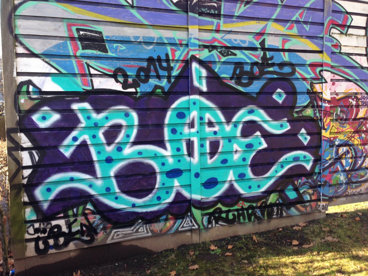 Graffiti Wall - Photo by boeone (2014)