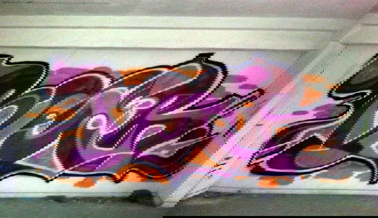 Graffiti Wall - Photo by boer412 - boer, romania, graffiti (2013)