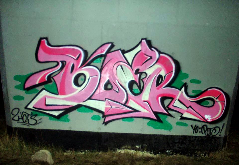 Graffiti Wall - Photo by boer412 - boer, iasistreets, graffiti (2014)