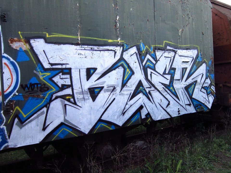 Graffiti Train - Photo by boer412 - boer, graffiti, freight (2014)