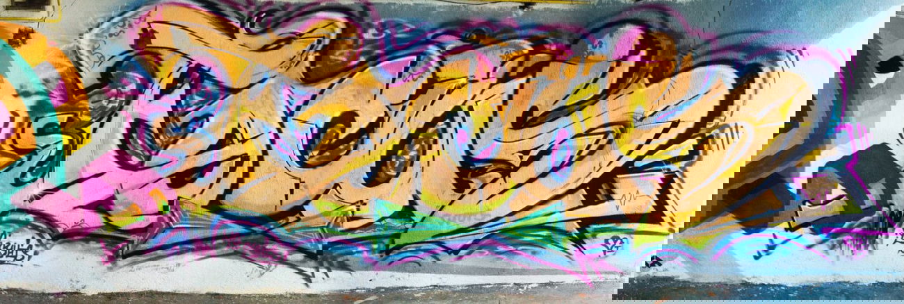 Graffiti Wall in Boto?ani - Photo by boer412 - boer, focus, botosani (2014)