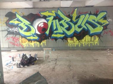 Graffiti Wall in Lipetsk - Photo by bombus616 - bombus, bardak, crew