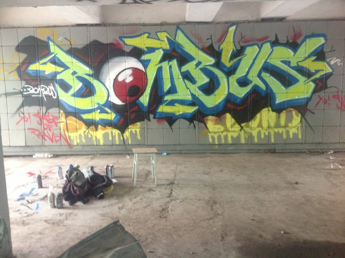 Graffiti Wall in Lipetsk - Photo by bombus616 - bombus, bardak, crew