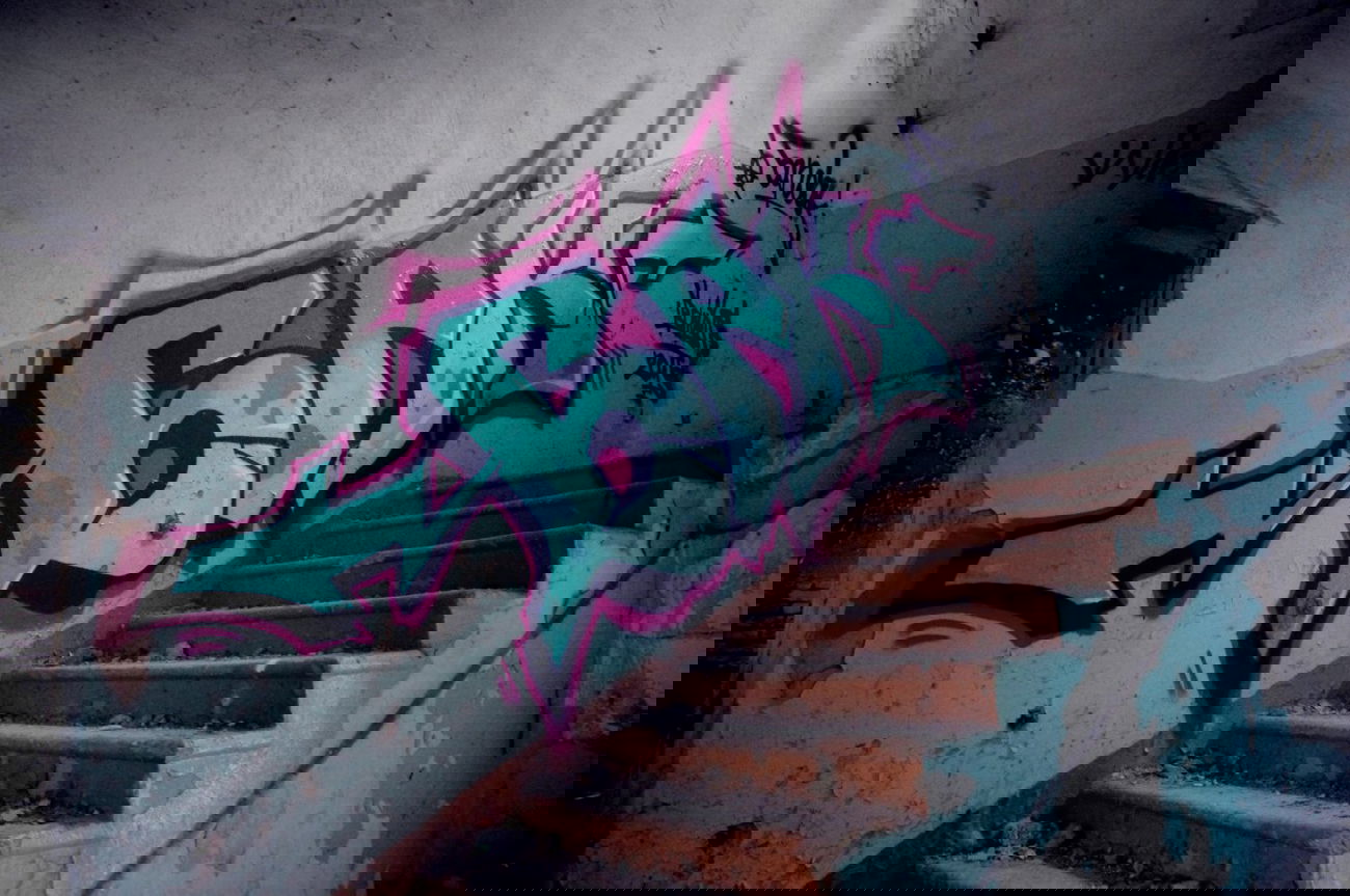 Graffiti Wall - Photo by bombus616 (2013)