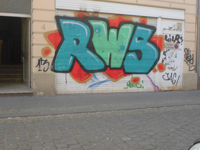 Graffiti Wall - Photo by bonn - rws, ster, lone (2013)