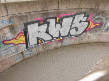 Graffiti Wall - Photo by bonn - rws, ster, lone (2013)