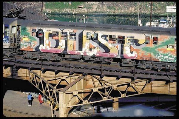 Graffiti Train - Photo by boogiedownbronx