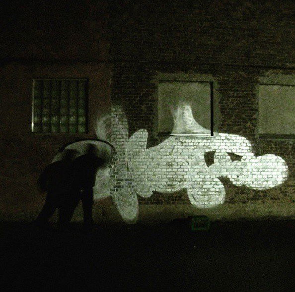 Graffiti Bombing - Photo by boze - boze, bombing, chrome (2014)