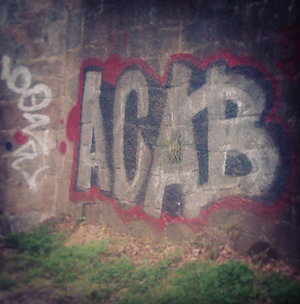 Graffiti Bombing - Photo by boze - acab, chrome, black (2012)