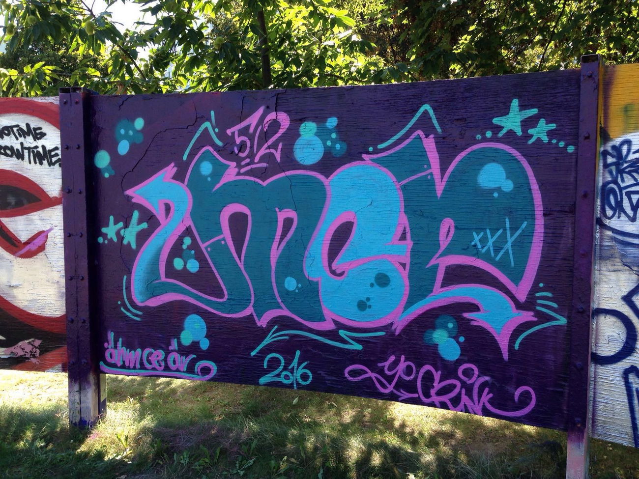 Graffiti Wall - Photo by bpowder - berlin, mcr, 512er